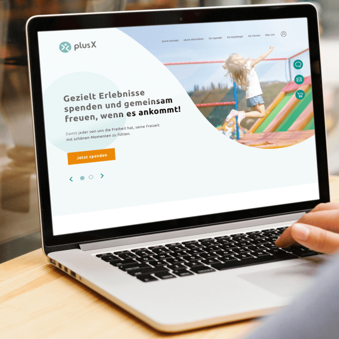 Homepage von plusX